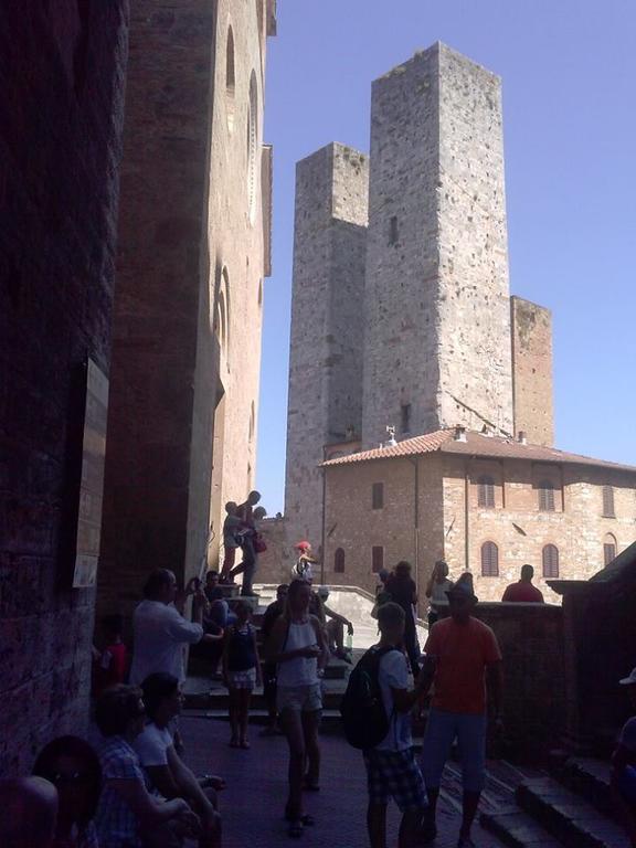 La Torre Useppi Apartment San Gimignano Exterior photo